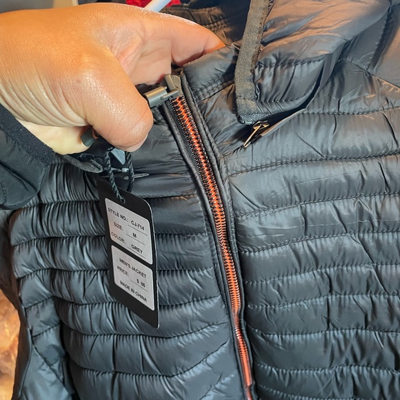 Men's All-Season Ultra Lightweight men's winter jackets for winter - Picture 4 of 10